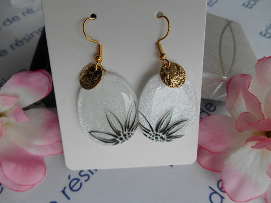 Boucles d'oreilles Galets & fleur fine