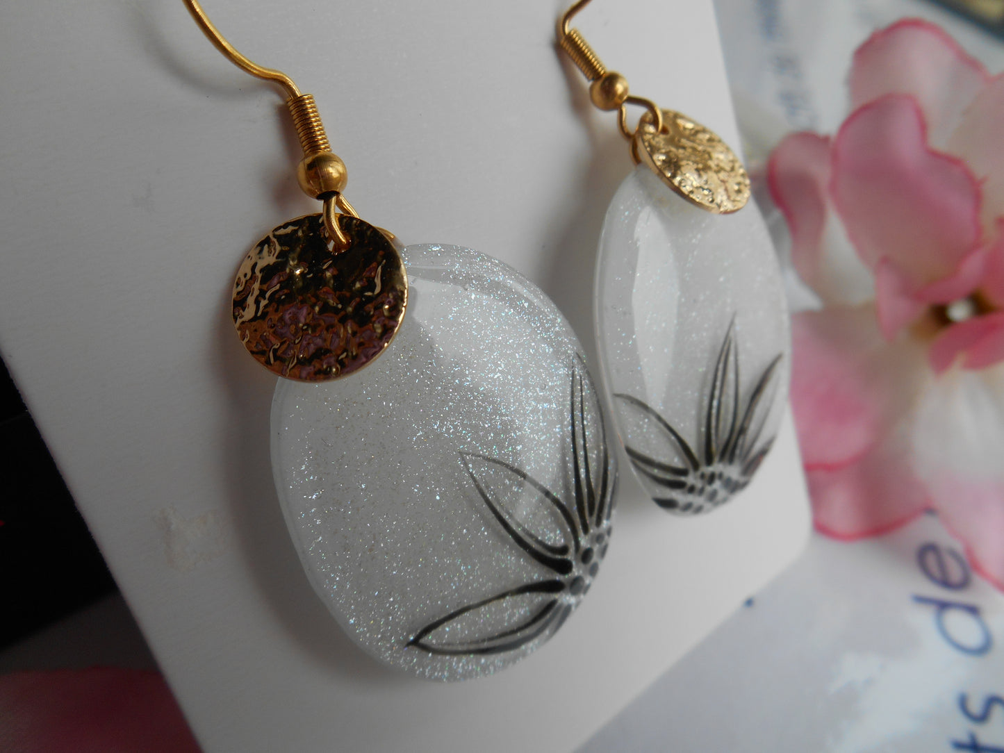 Boucles d'oreilles Galets & fleur fine