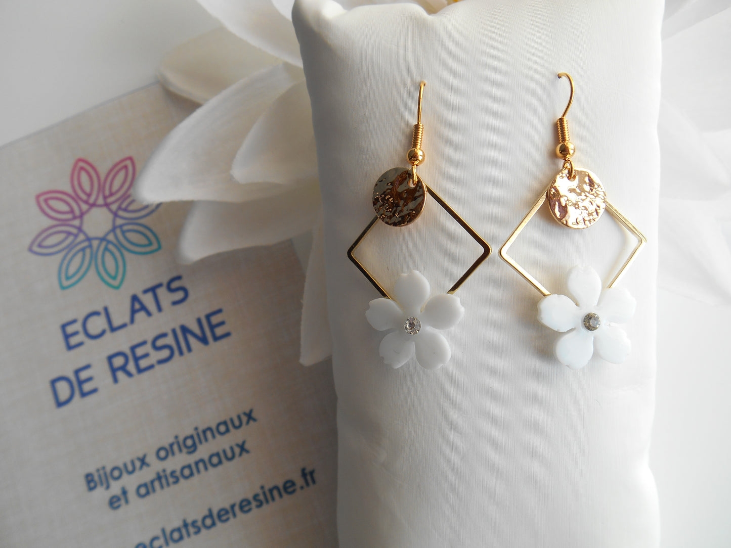 Boucles d'oreilles Carré & fleurs colorée