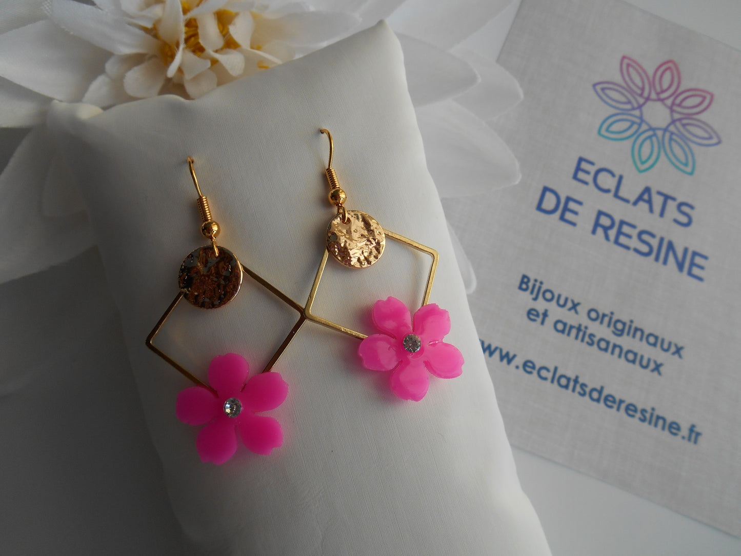 Boucles d'oreilles Carré & fleurs colorée