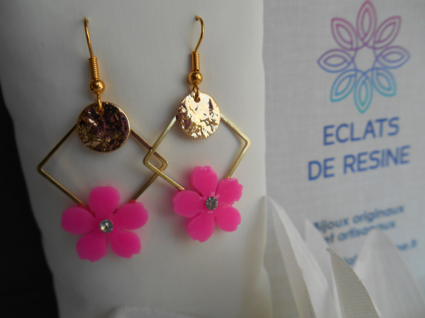 Boucles d'oreilles Carré & fleurs colorée