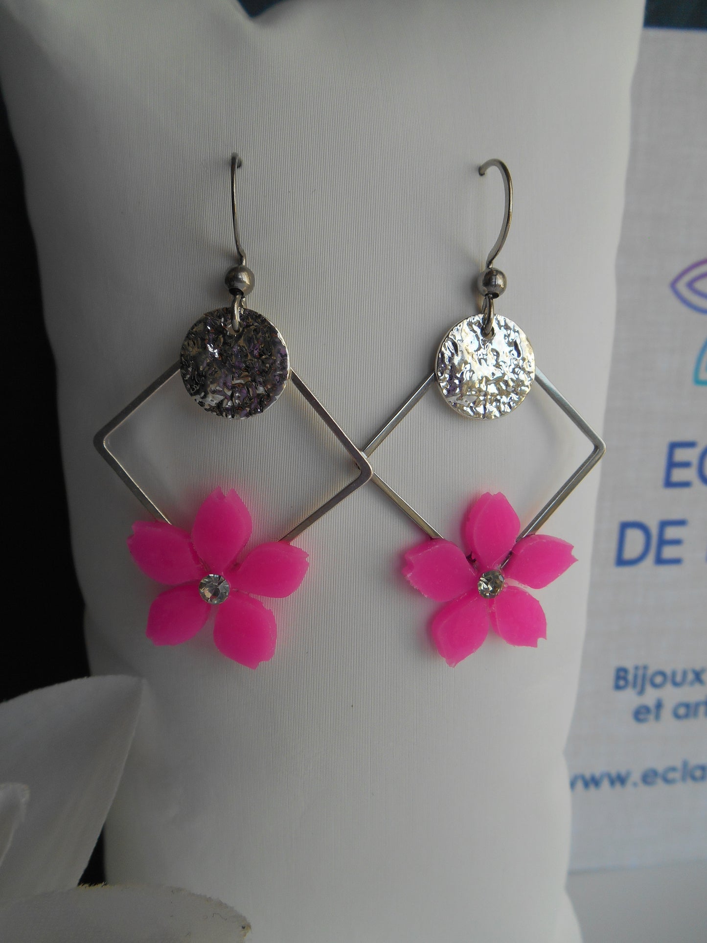 Boucles d'oreilles Carré & fleurs colorée