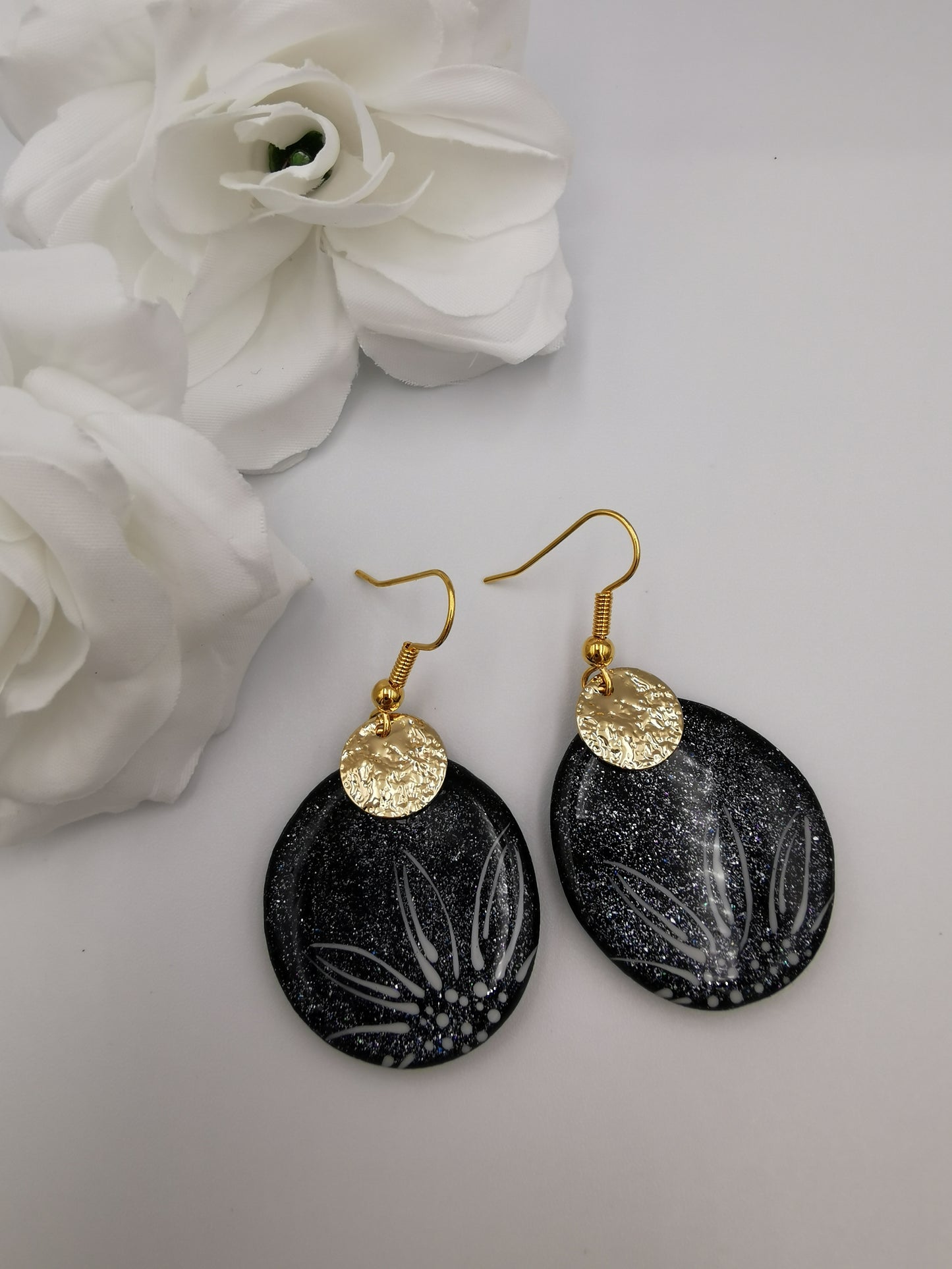 Boucles d'oreilles Galets & fleur fine