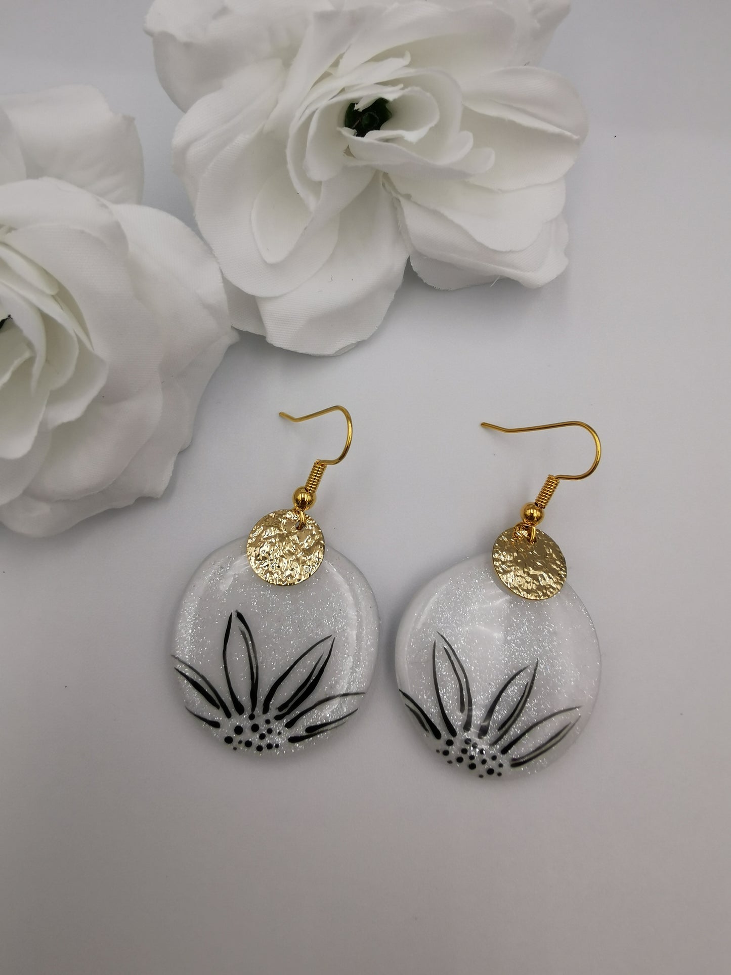 Boucles d'oreilles Galets & fleur fine