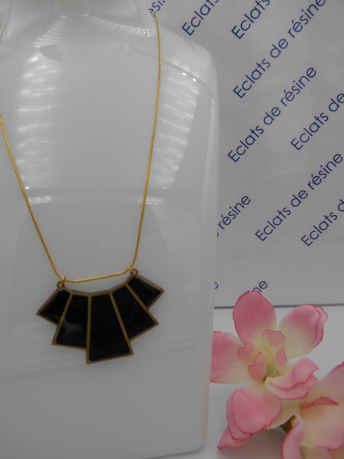 Collier 5 pans doré