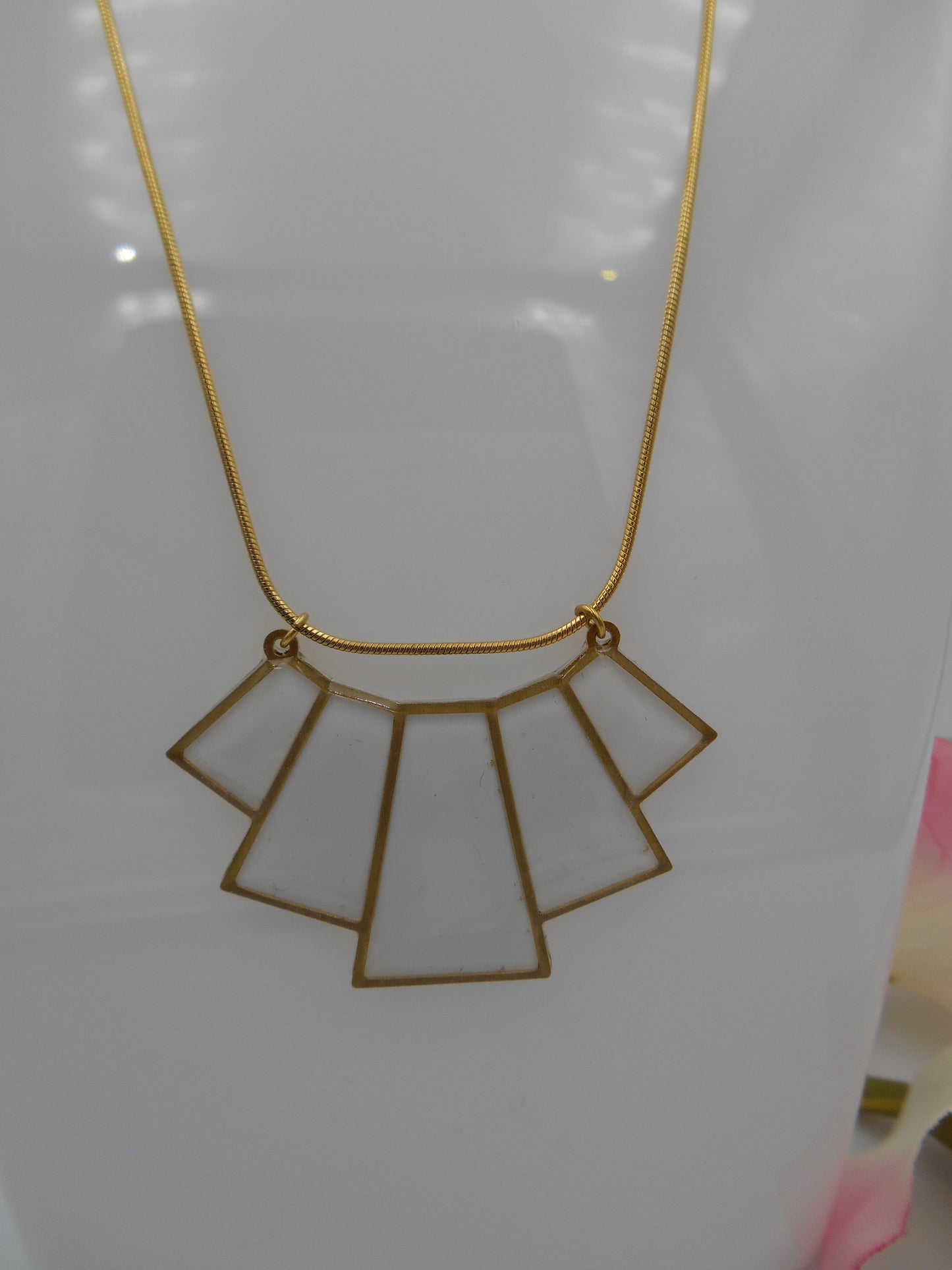 Collier 5 pans doré